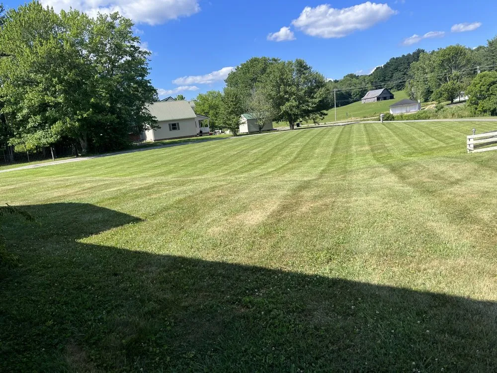 Expert outdoor landscaping in Annville, KY - Edwards Lawncare