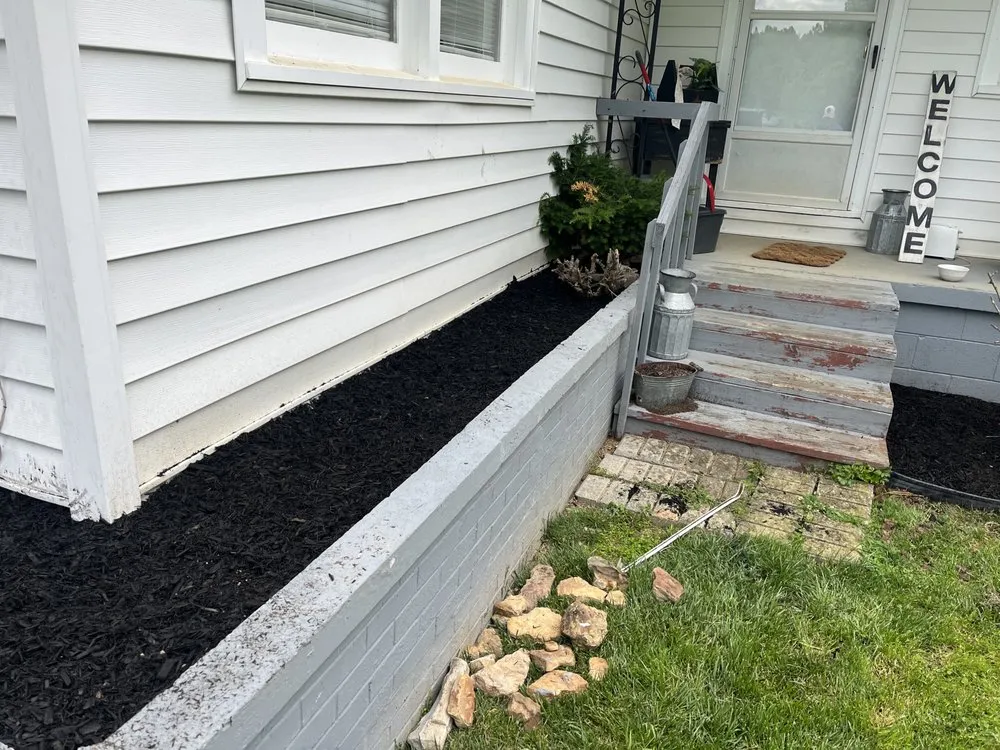 Affordable yard cleanup service in Annville, KY by Edwards Lawncare