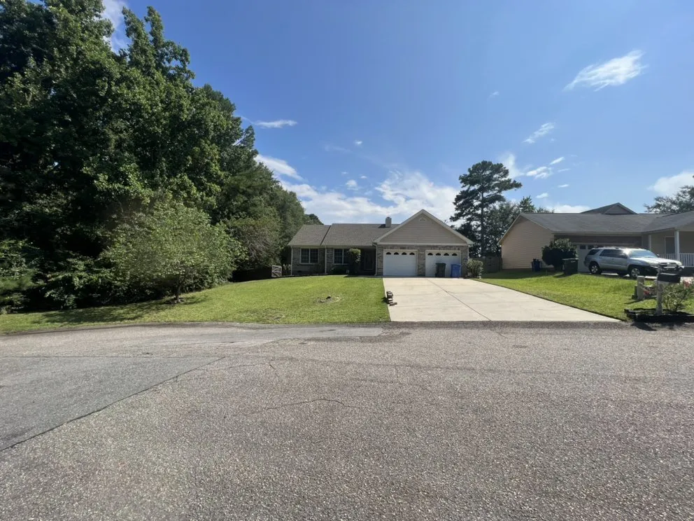 Trusted lawn care service in Fayetteville, NC by Edwards Maintenance & Lawn Care