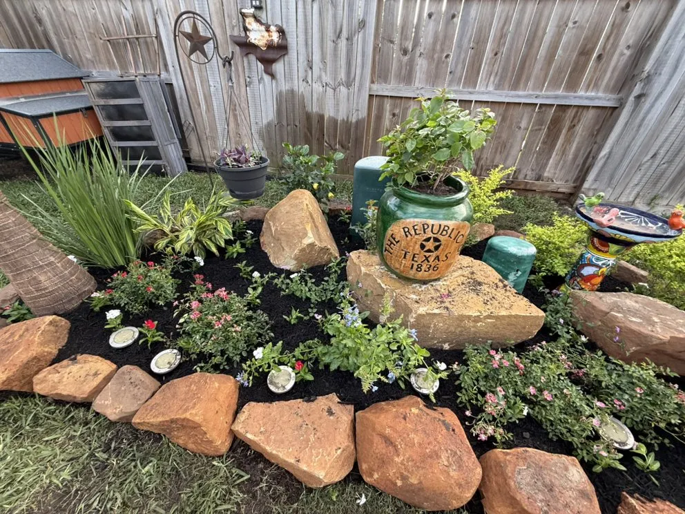 Reliable landscape design in Galveston, TX by Edwin Landscaping