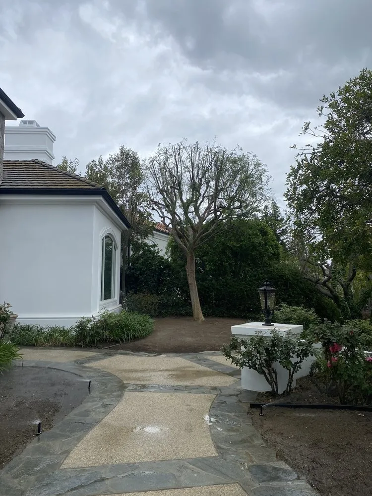 Reliable landscape installation for homes across Reseda, CA - Edwin M Landscaping &Maintenance