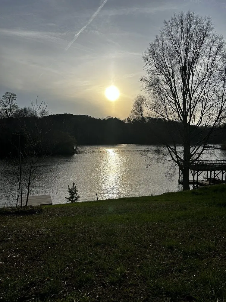 Trusted yard cleanup service for beautiful yards across Hickory, NC - Edwin's Landscaping