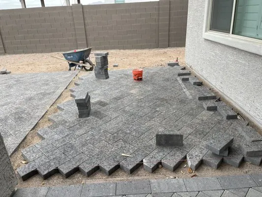 E&E Landscaping Installs Designs