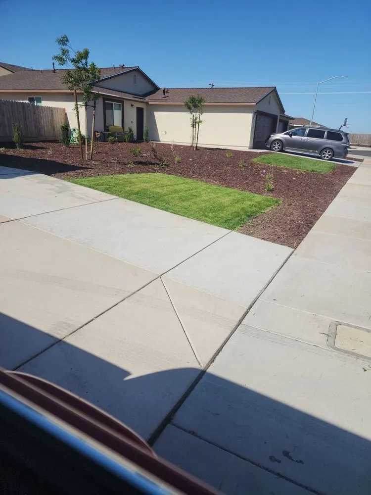 Reliable garden landscaping near you in El Nido, CA by E&E Yard Services