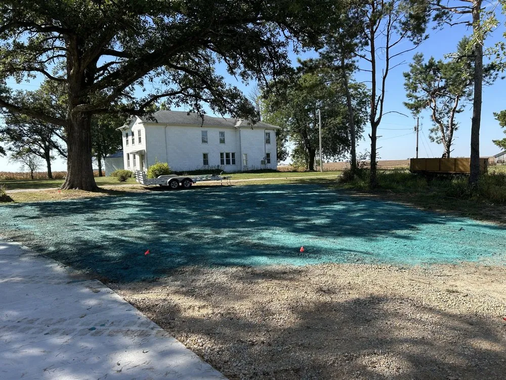 Custom yard maintenance in Fredonia, IA - EEM Properties & Land Management