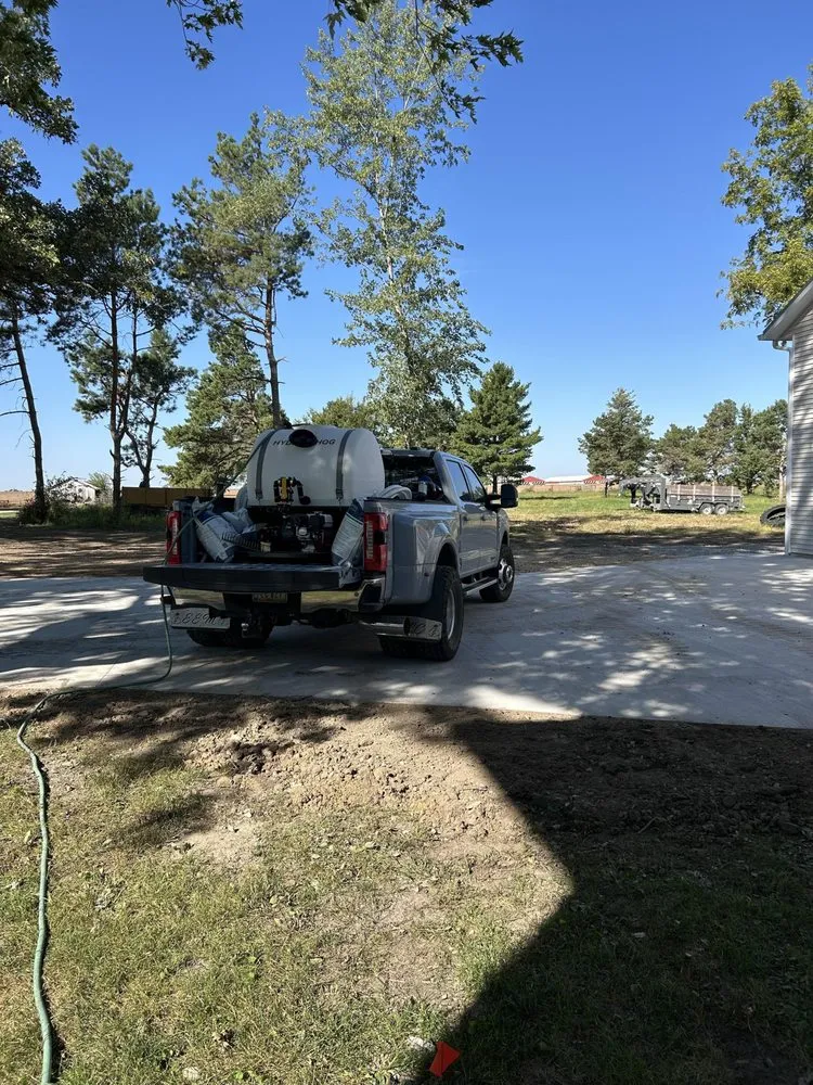 Custom yard maintenance with custom design across Fredonia, IA - EEM Properties & Land Management