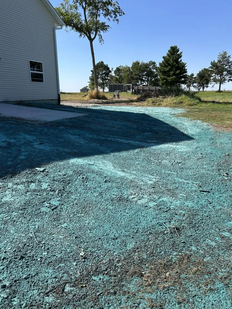 Custom lawn care service experts serving Fredonia, IA - EEM Properties & Land Management