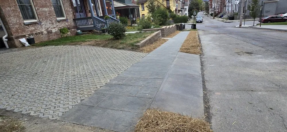 Local lawn care service in New Windsor, NY - E&E's Renovations