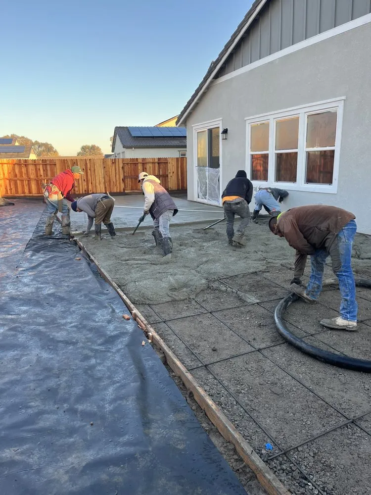 Affordable outdoor landscaping in Tracy, CA by E&F Landscape And Construction