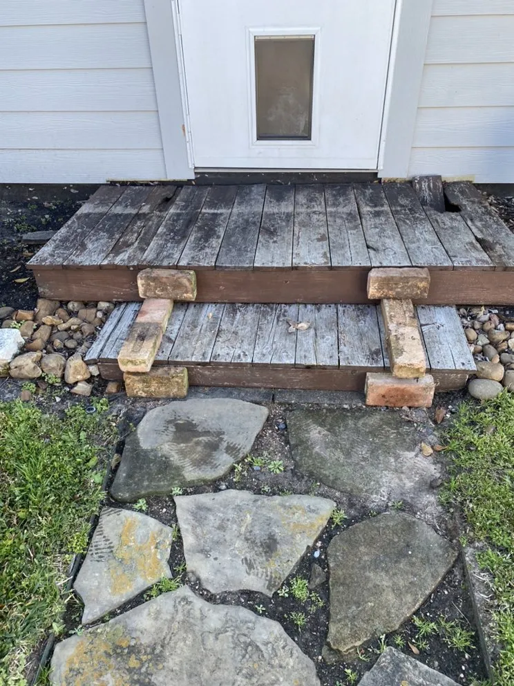 Trusted lawn mowing service for residential properties in Houston, TX by E&F Pro Landscaping