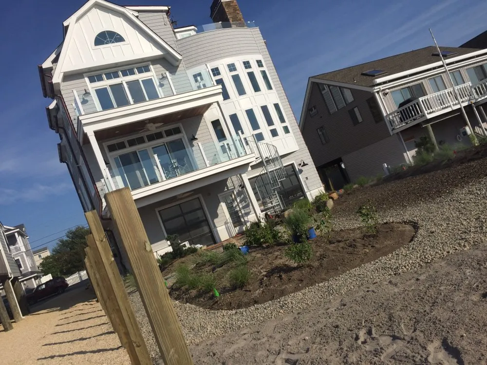 Professional outdoor landscaping experts serving Doylestown, PA - Efficient Landscape