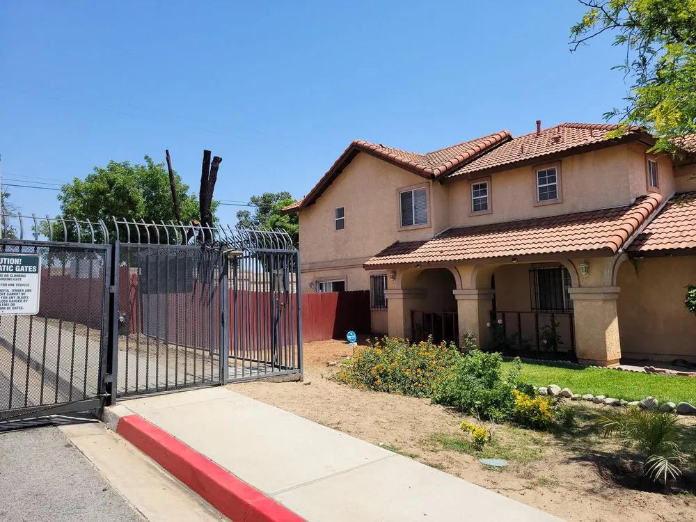 Expert landscape installation experts serving Beaumont, CA - Efrain Tree Services