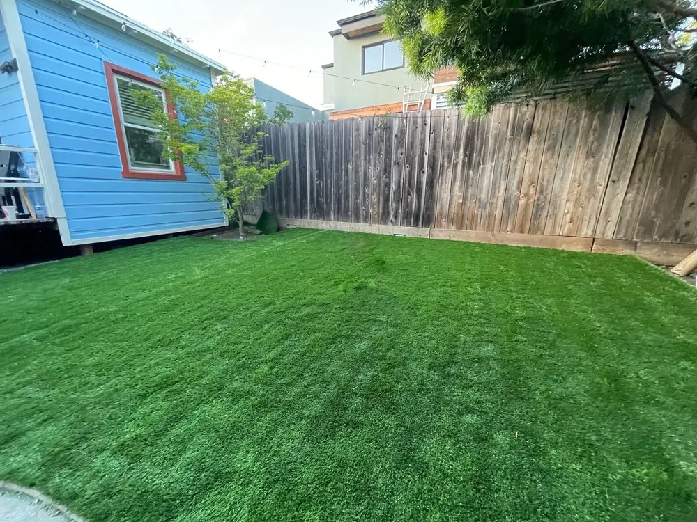 Top-rated residential landscaping in Oakland, CA by Efrain’s Gardening Services