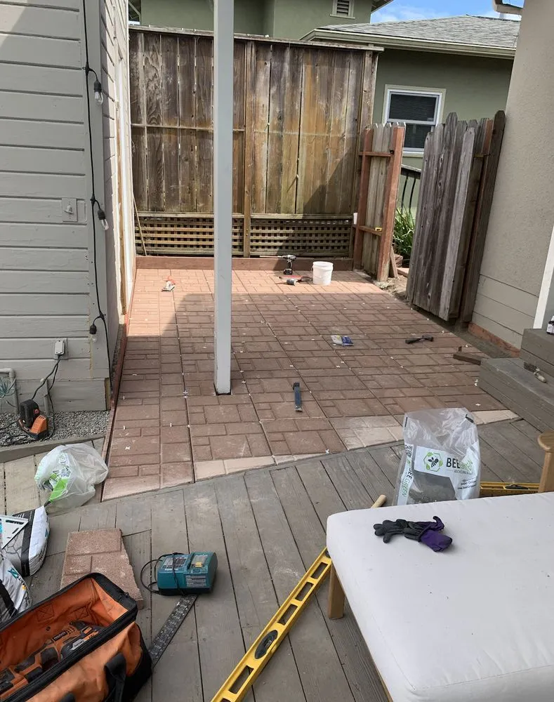 Custom lawn care service for outdoor upgrades across Oakland, CA - Efrain’s Gardening Services