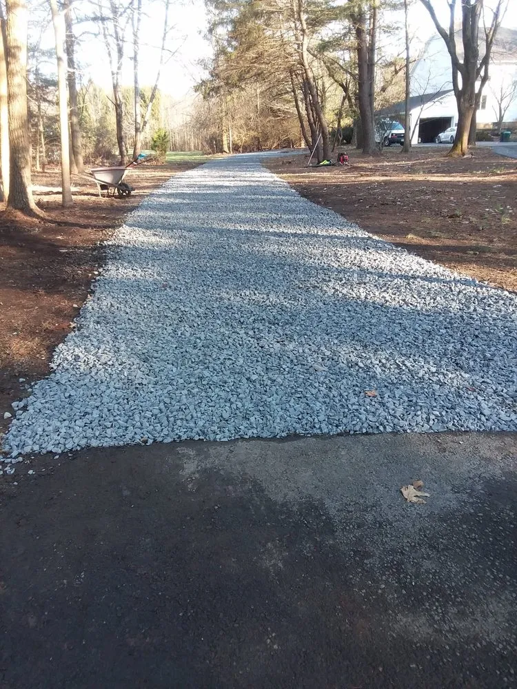 Local landscape design in Richmond, VA by Efreen Lawn Care & Landscaping