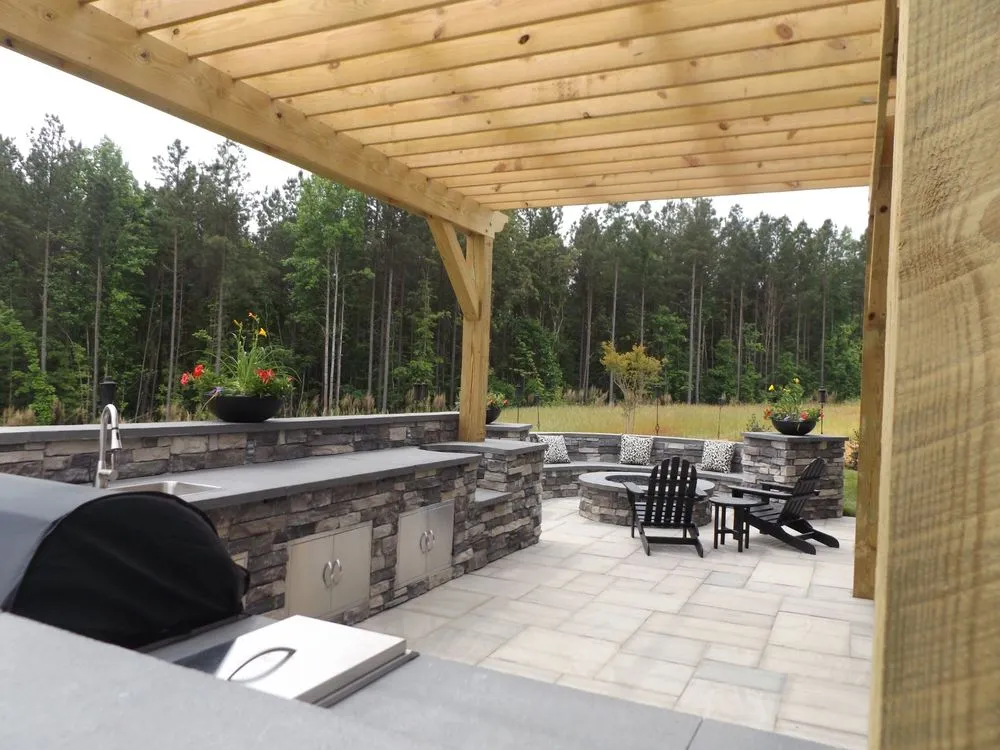 Trusted outdoor landscaping experts serving Mount Holly, NC - E&G Landscaping