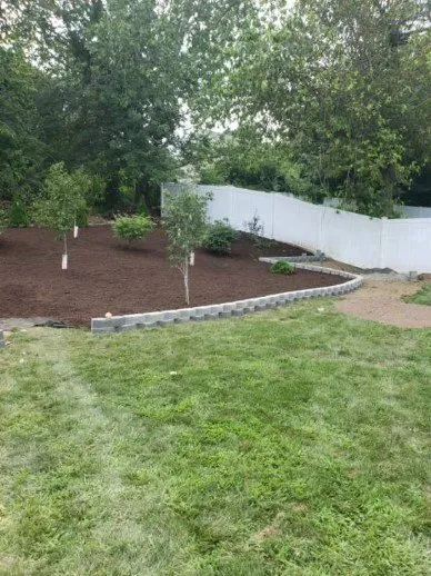 Custom lawn mowing service experts serving East Haven, CT - Eglas Landscaping