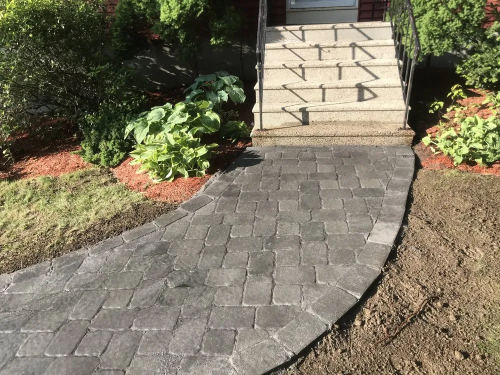 Custom garden landscaping experts serving North Grafton, MA - EGMG Landscaping