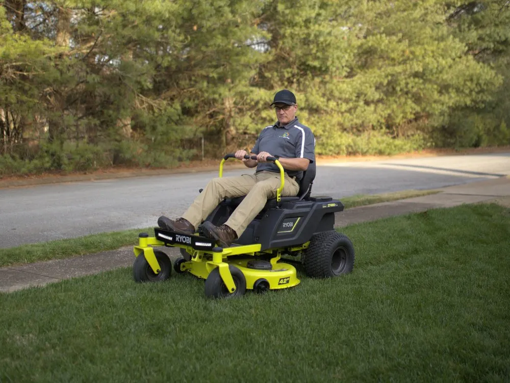 Top-rated residential landscaping in Chattanooga, TN - eGreen Lawn Pros