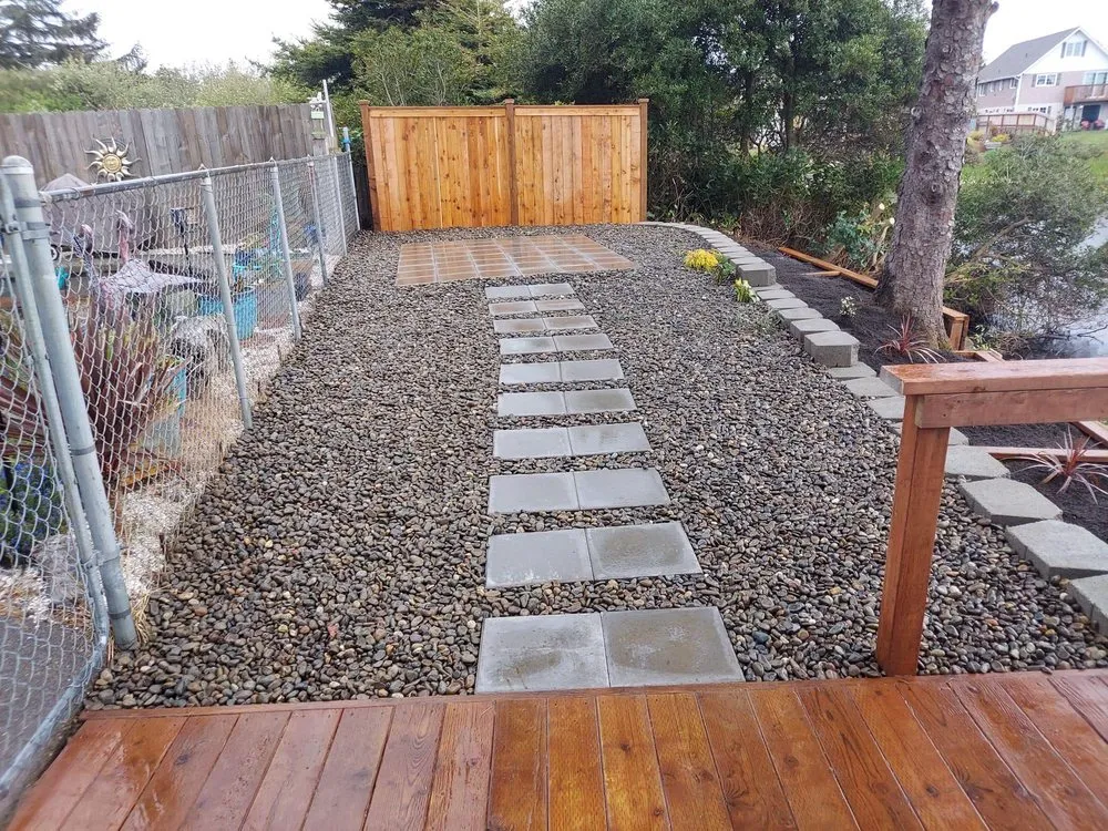 Custom landscape design for beautiful yards in Aberdeen, WA by E&H landscape service