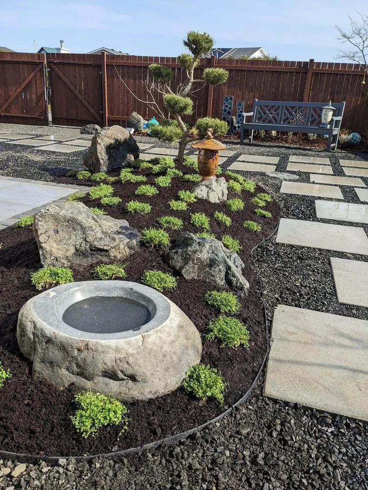 Top-rated yard cleanup service in Aberdeen, WA - E&H landscape service