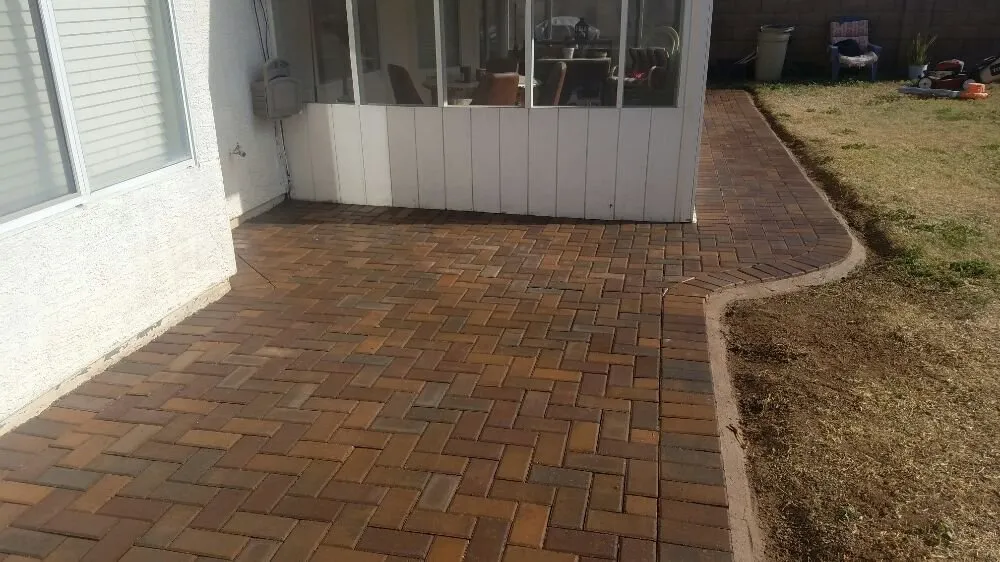 Expert landscaping services experts serving Apache Junction, AZ - EH Landscaping