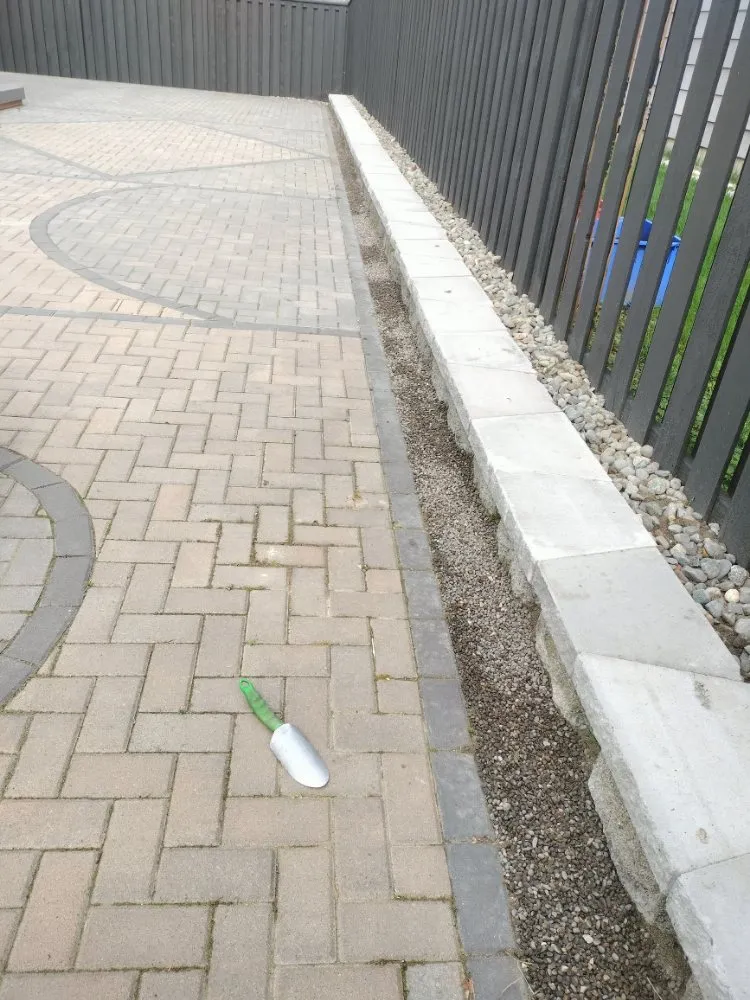 Professional yard maintenance for beautiful yards across Kent, WA - E&h Landscaping