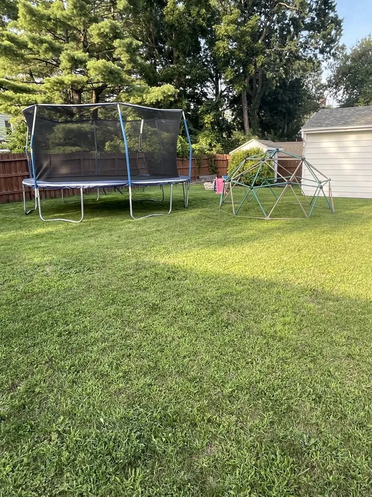 Top-rated garden landscaping in Elmira Heights, NY - EH Rakers Lawncare