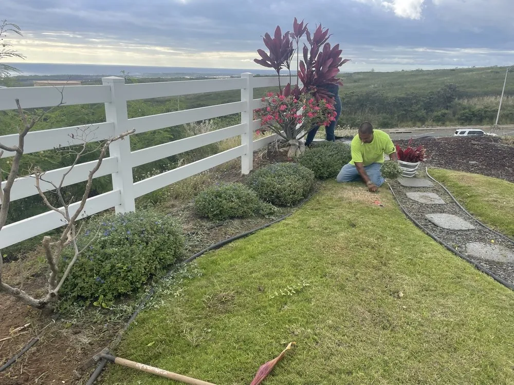 Trusted lawn mowing service with custom design in Honokaa, HI by Ehukais Lawn Care & Maintenance
