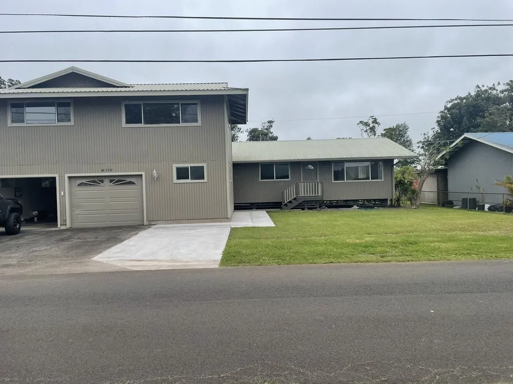 Professional garden landscaping with custom design in Honokaa, HI by Ehukais Lawn Care & Maintenance