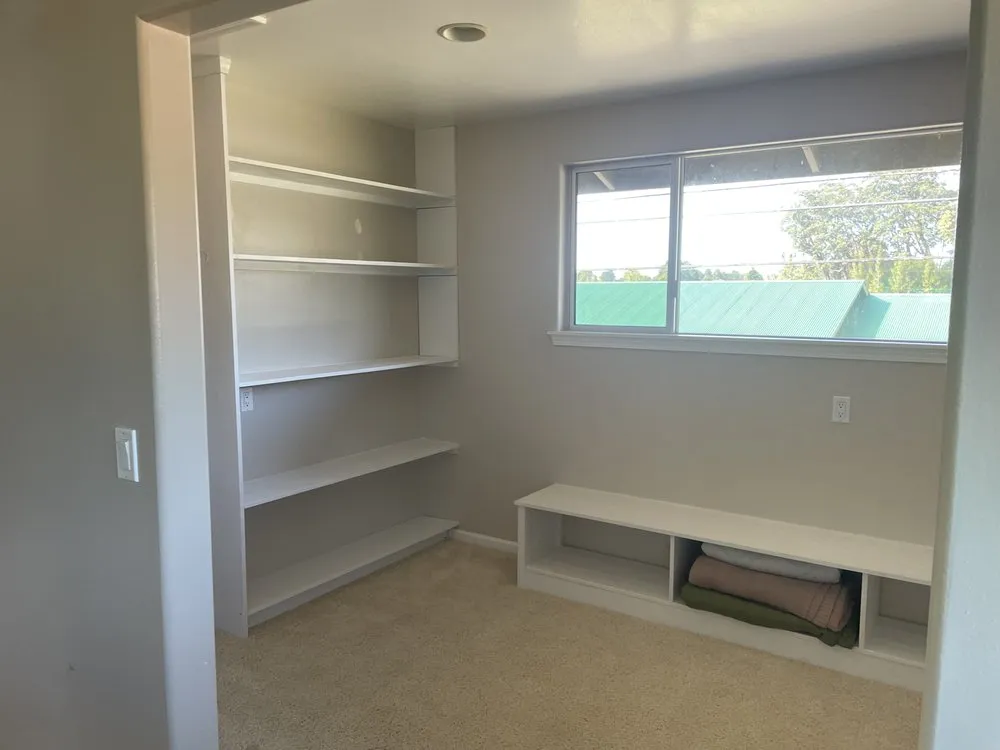 Custom yard cleanup service for residential properties in Honokaa, HI by Ehukais Lawn Care & Maintenance