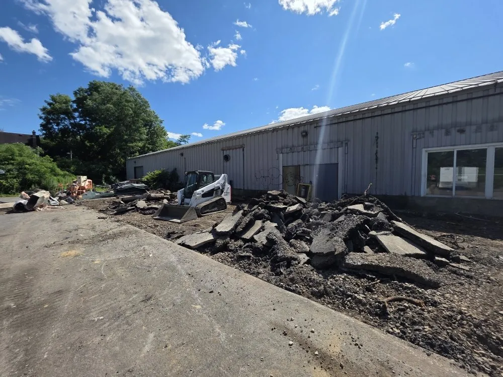 Professional outdoor landscaping for homes across Utica, NY - E&I Landscaping and Excavation