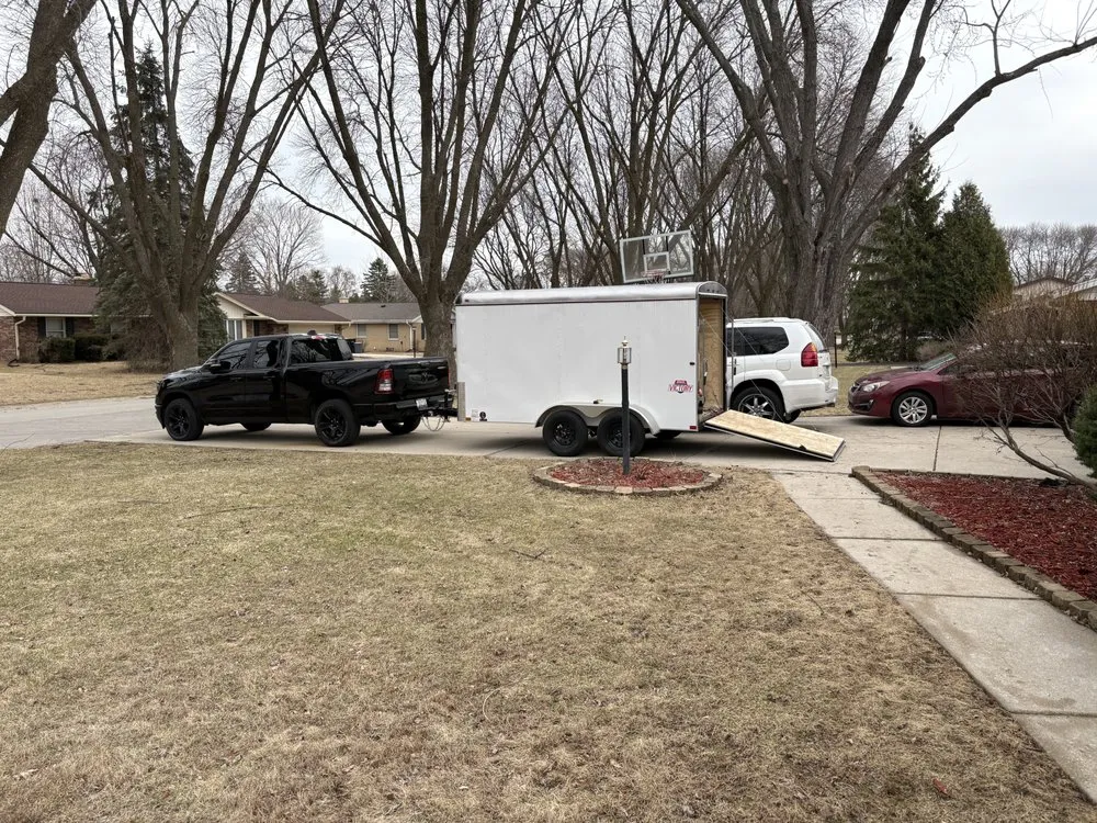 Professional landscaping services experts serving Milwaukee, WI - Eighty Four Lawn Care