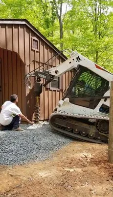 Eisenmann's Yard & Land Services Logo