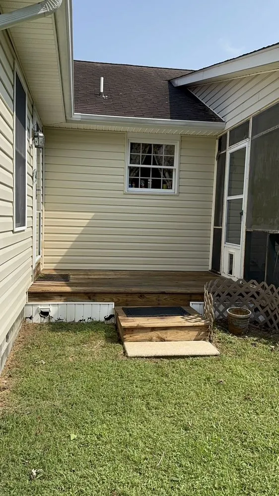 Expert outdoor landscaping experts serving Harbeson, DE - E&J Cleaning Solutions