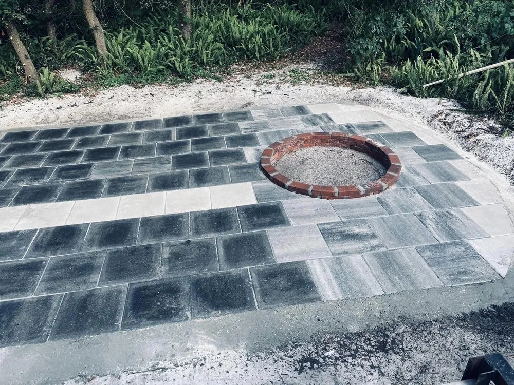 Custom garden landscaping in Plant City, FL - E&J Landscaping and Irrigation