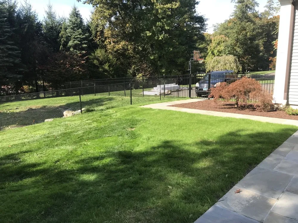 Trusted yard maintenance experts serving Norwalk, CT - Ej Landscaping Service
