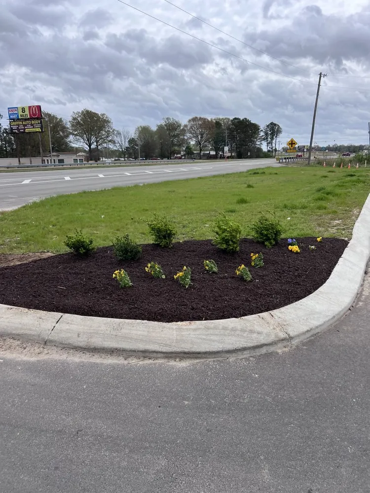 Affordable garden landscaping for beautiful yards across Jackson, TN - E&J Lawn Care