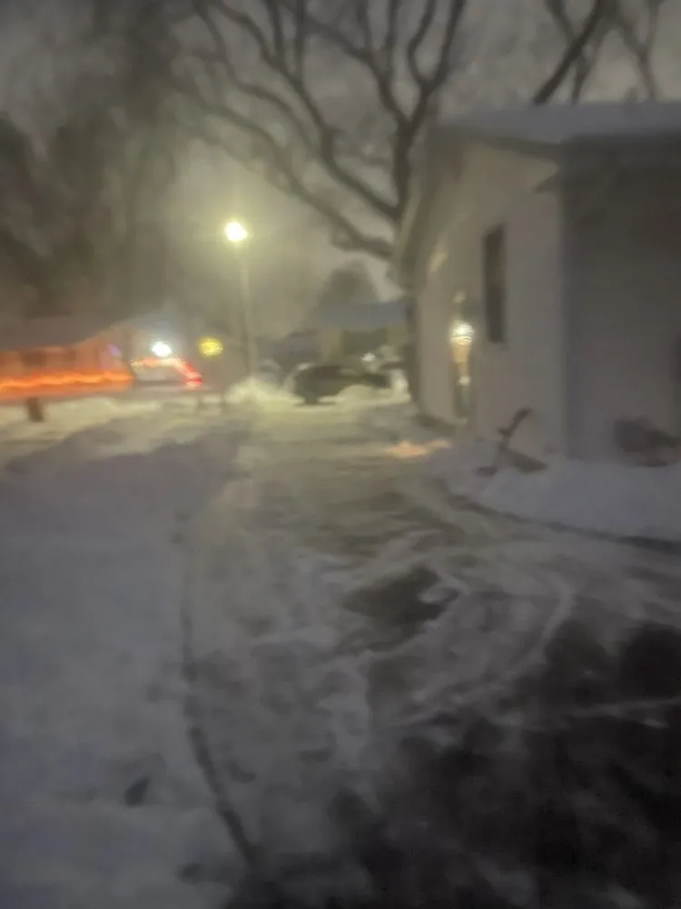 Expert garden landscaping in Pleasant Hill, IA by EJ Property Care