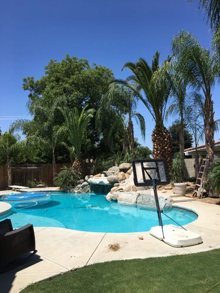 Top-rated yard cleanup service with custom design across Bakersfield, CA - E&J Services