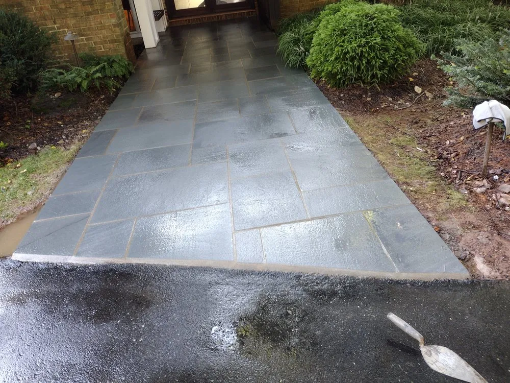 Custom lawn care service in Engleside, VA by EJA Landscaping