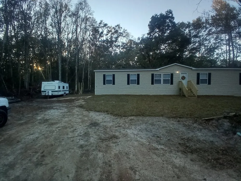 Custom lawn care service near you across Cairo, GA - EJs Landscape and Lawn