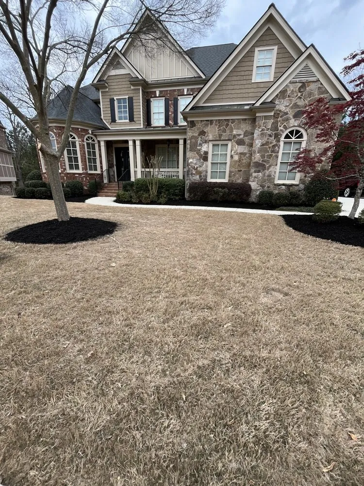 Expert lawn care service experts serving Lawrenceville, GA - E&K Landscaping
