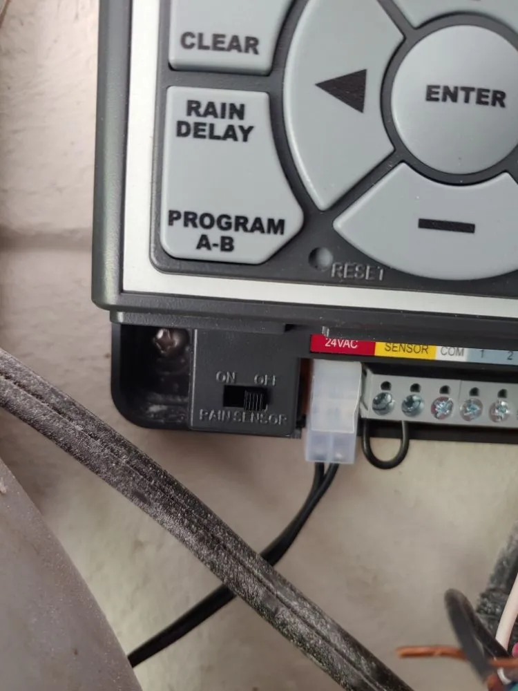 Custom landscape installation for homes across Orange City, FL - Ek Sod And Outdoors Services