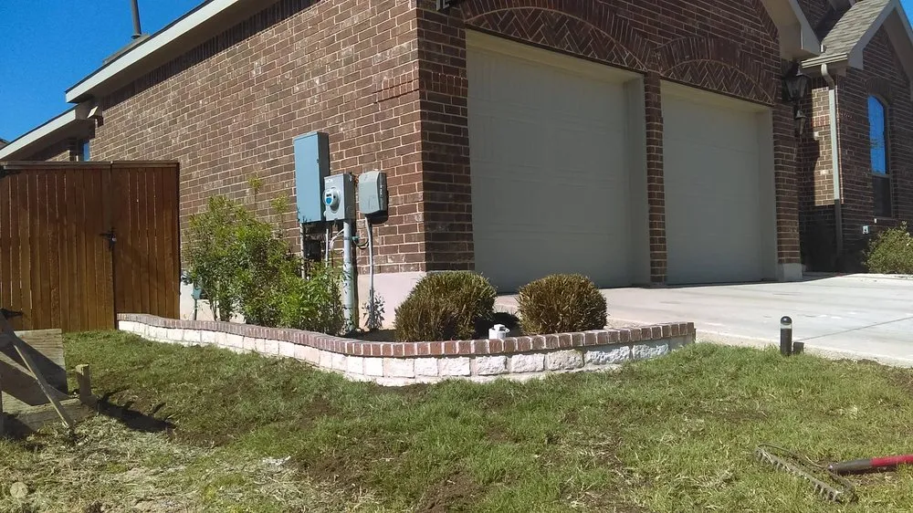 Professional landscaping services experts serving Cedar Park, TX - El Camino Landscaping