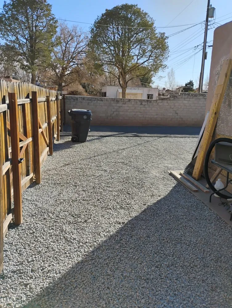 Affordable garden landscaping in Albuquerque, NM by El Chavo Services