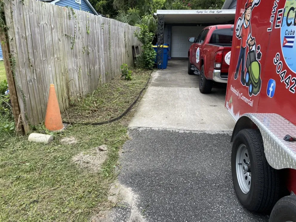 Local outdoor landscaping in Middleburg, FL - El Cubanito's Lawn And Landscaping Services