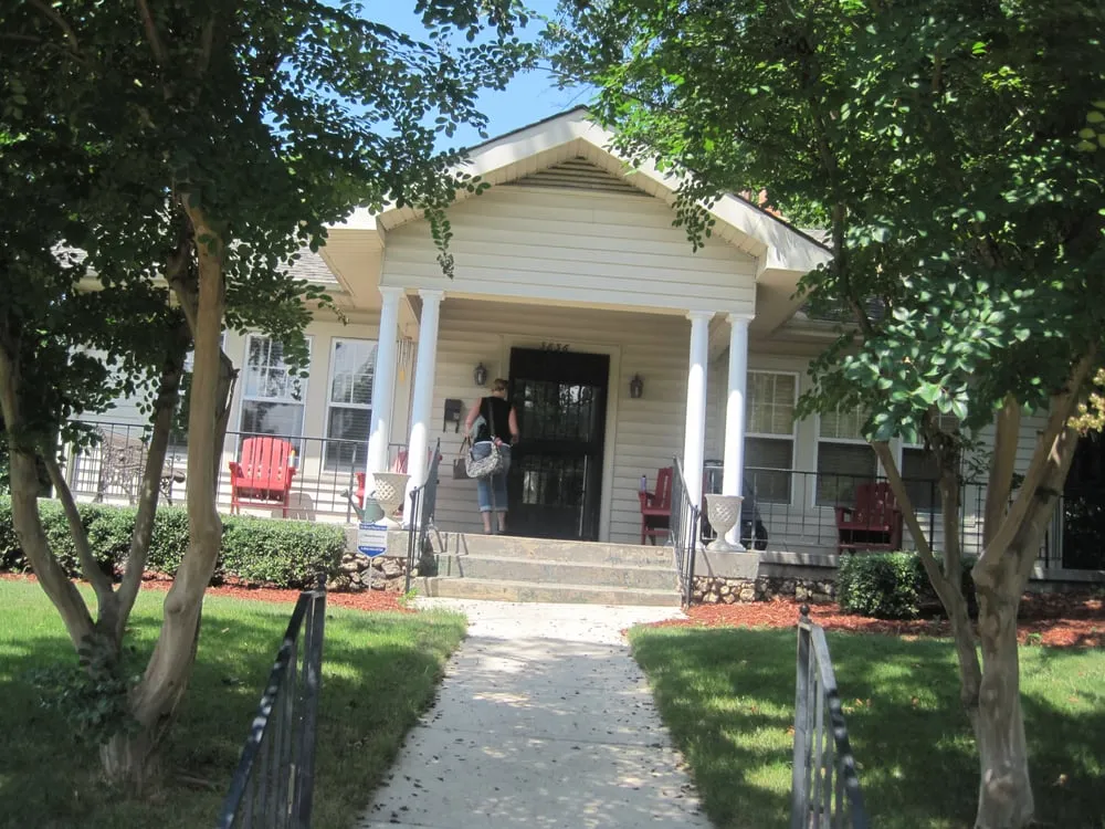 Custom lawn mowing service experts serving El Dorado Hills, CA - El Dorado Hills Landscape & Design