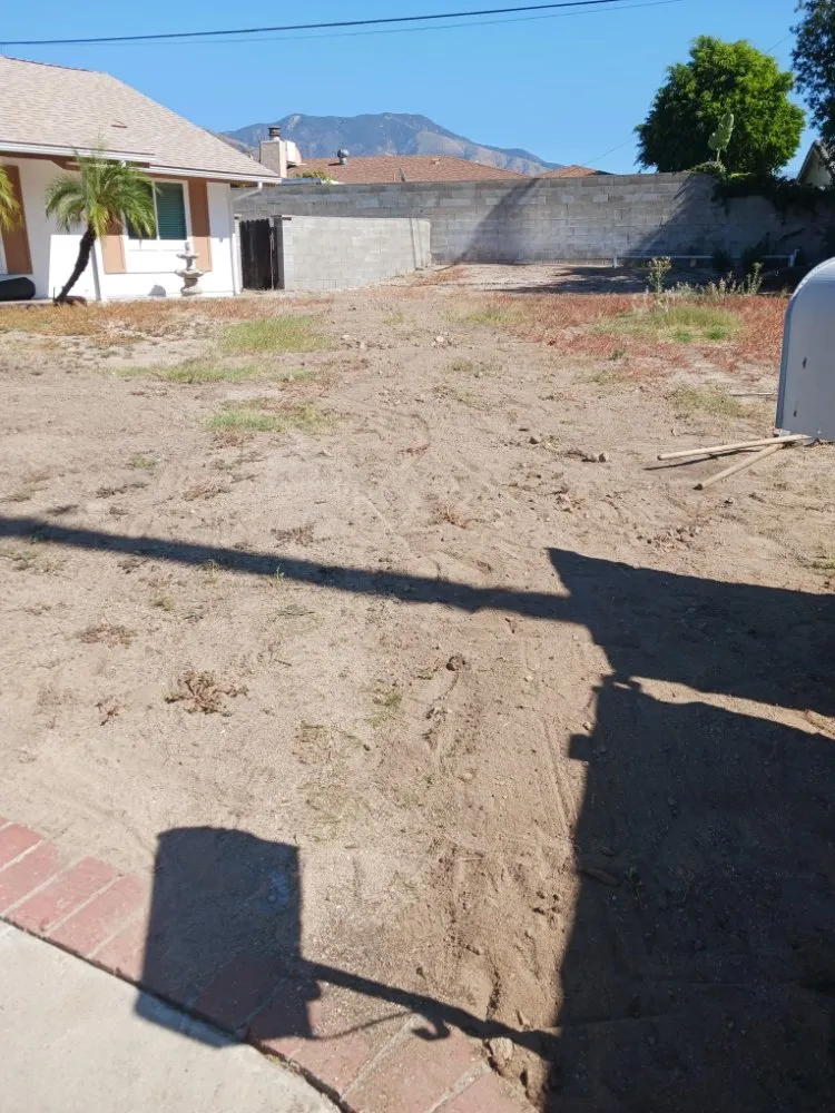 Local yard maintenance experts serving San Bernardino, CA - El Encanto The Charm Landscaping