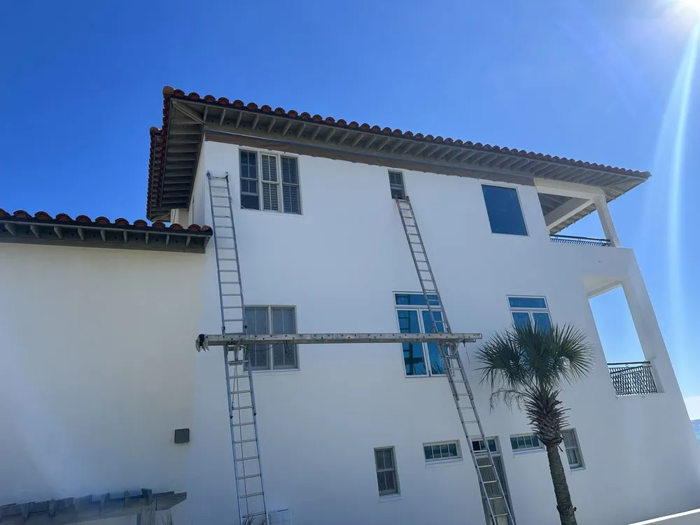 Custom landscape design for year-round maintenance across Fort Walton Beach, FL - El Fenix Construction